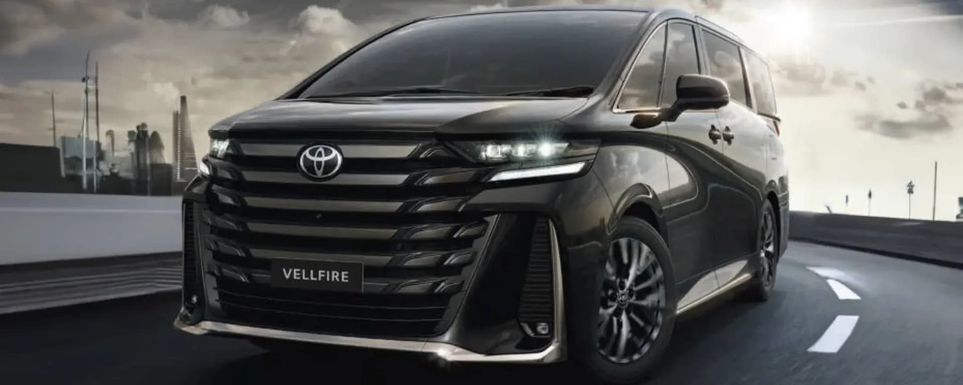 Toyota Vellfire HEV