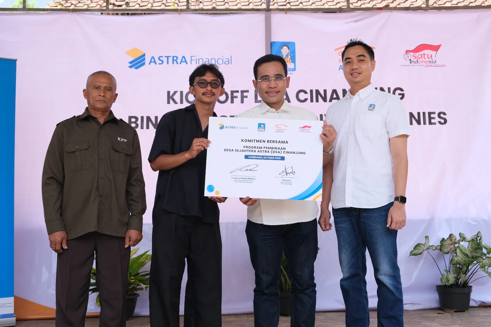 ACC Dukung Pengembangan Desa Sejahtera Astra Cinanjung
