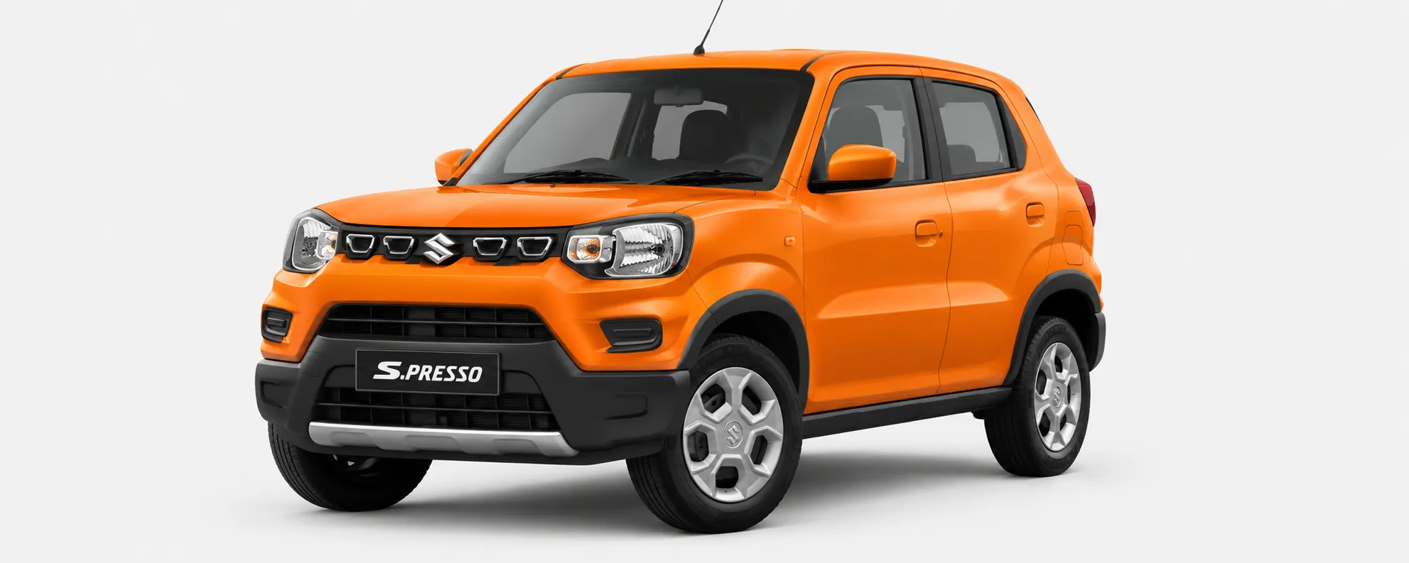 Suzuki S-Presso oranye, mobil Suzuki kecil city car bergaya SUV mini